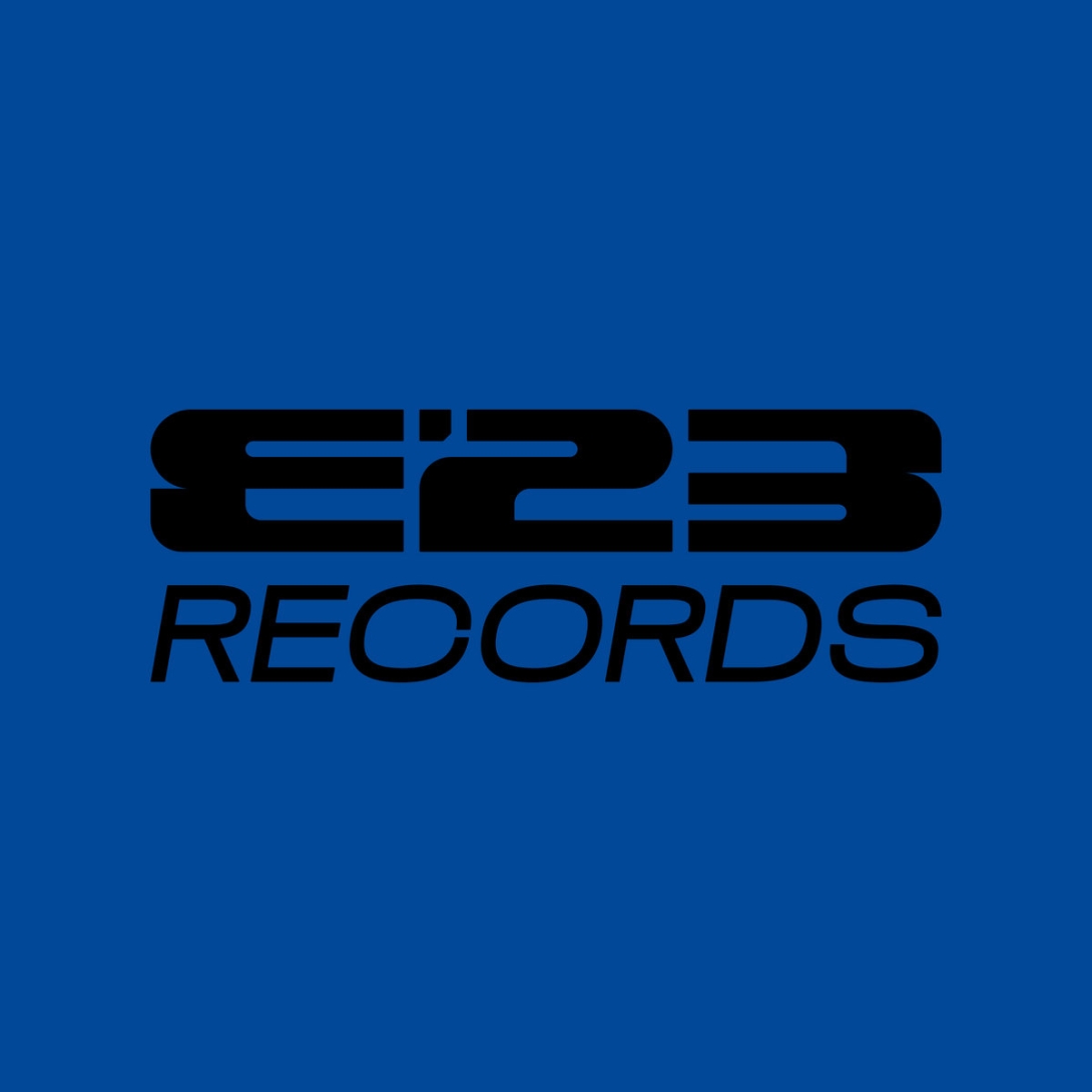 E23